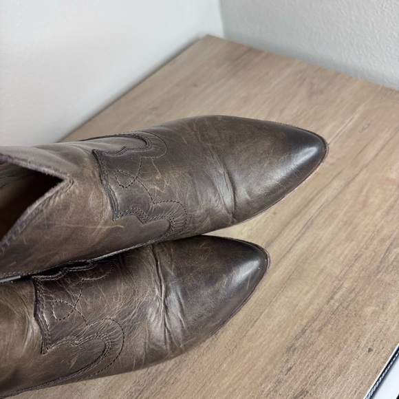 Frye Renee Brown Leather Pointed Heeled Ankle Boots Womens Booties - Picture 2 of 10